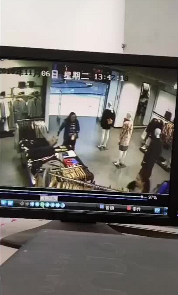 1541553812.jpg